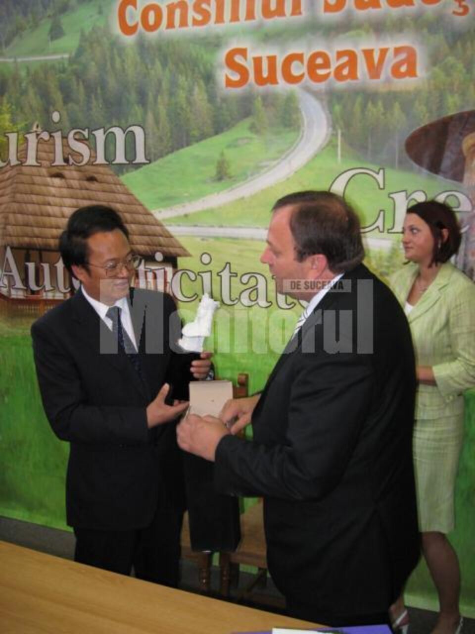 Colaborare: Sucevenii s-au înfrățit cu chinezii din Guizhou