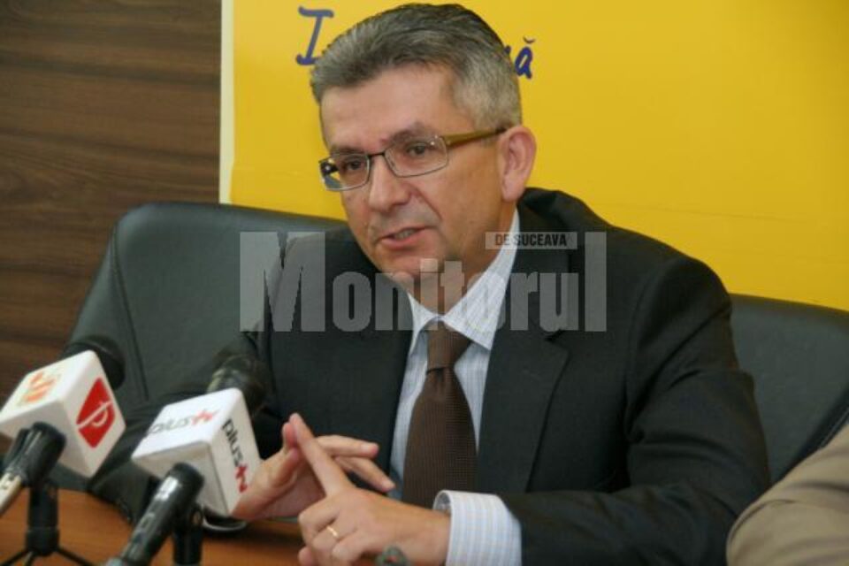 Președintele interimar în funcție al PNL Suceava, Philip Rozopol