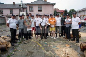 Nord Club Arena: Concurs de tăiat și sculptat lemne la Zilele Putnei