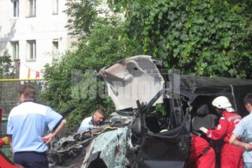Dramă: Trei morți și patru răniți, după un teribil accident