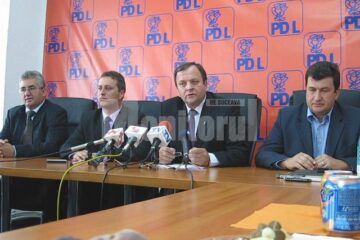 Achiziție: Flutur le-a luat liberalilor un deputat și pe primarul de Cîmpulung