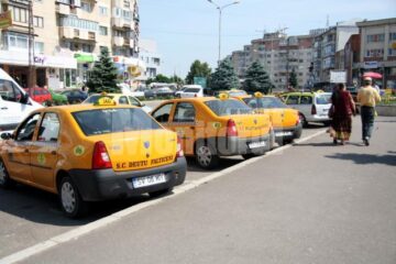 În oraș, Adrian Tulumb este cunoscut doar ca proprietar al firmei de taxi SC Deutiu SRL Fălticeni