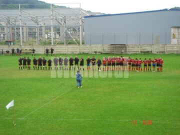 Rugby: Familia rugbyului sucevean și-a comemorat jucătorii trecuți în eternitate