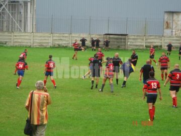 Rugby: Familia rugbyului sucevean și-a comemorat jucătorii trecuți în eternitate