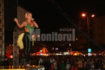 Zilele Humorului: Festin cu mâncăruri din cartofi la concursul „Barabula de Aur”