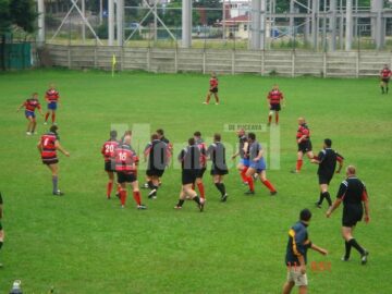 Meci demonstrativ disputat între actuala echipă a Sucevei cu o selecționată formată din foștii rugbyști ai echipei locale