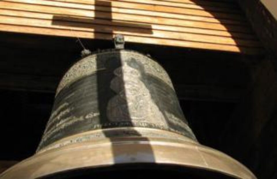 Lecția de religie: Vina de a fi creștin (II)