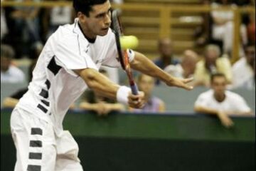 Hănescu a urcat în topul milionarilor din tenis