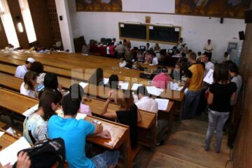 Înghesuială la înscrierile la Universitatea „Ștefan cel Mare”