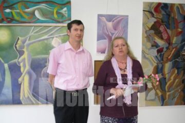 Cătălin Alexandru Chifan și Lucia Pușcașu la vernisaj