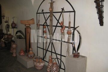 Ceramică pictată și sculptură la Hanul Domnesc