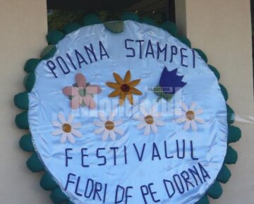 La Poiana Stampei: Festivalul Național „Flori de pe Dorna”