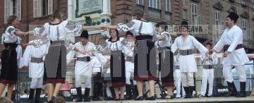 Ansamblul „Flori din Bucovina”