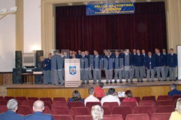 Aniversare: 26 de ofițeri și 104 agenți, avansați în grad de Ziua Poliției de Frontieră