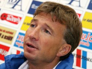 Dan Petrescu: „Cine va marca primul gol va câștiga meciul". Foto: MEDIAFAX