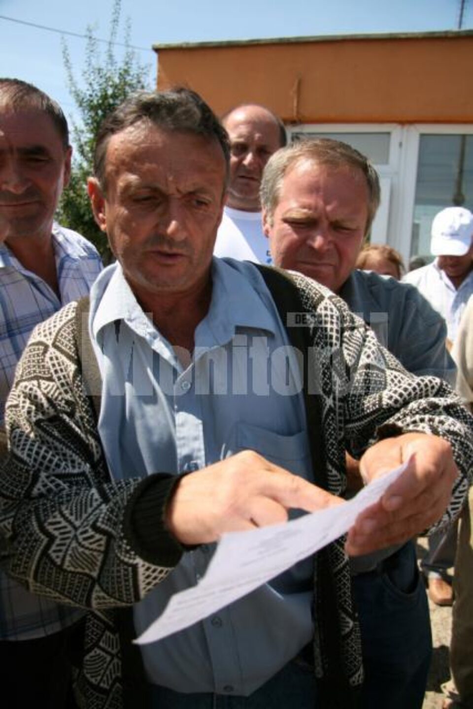 Protest: 30 de foști angajați ai lui Duduman își cer drepturile salariale