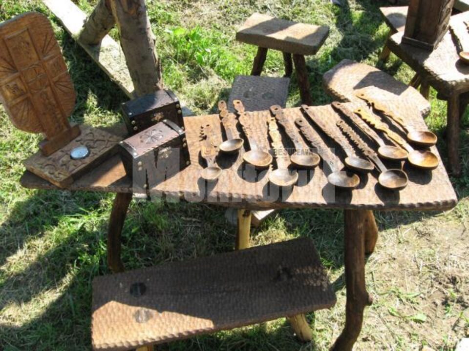 Începând de mâine: Târgului Meșterilor Populari, în incinta Muzeului Satului Bucovinean Începând de mâine: Târgului Meșterilor Populari, în incinta Muzeului Satului Bucovinean