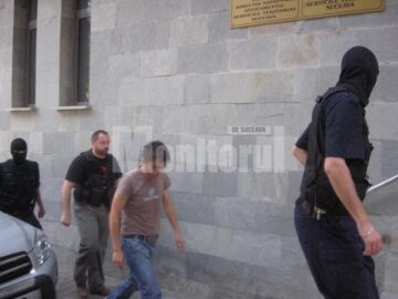 „Sevrajul” banilor: Zeci de tineri suceveni, cărăuși de droguri pe tot mapamondul