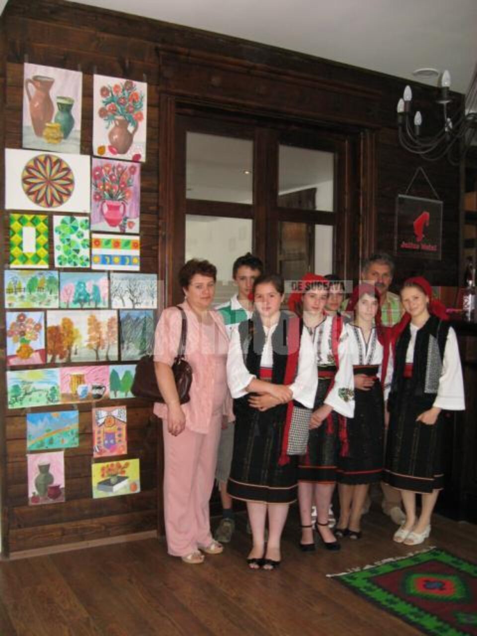 Grupajul cromatic realizat de copiii din Voitinel