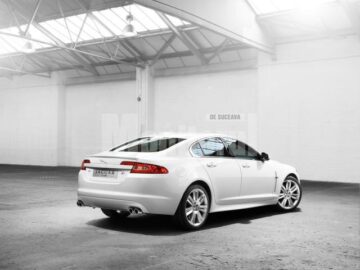 Jaguar XFR