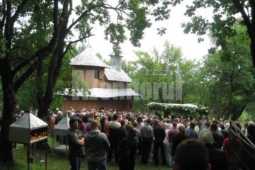 Schitul Mănăstioara este unul dintre cele mai vechi lăcașuri de închinăciune din județ