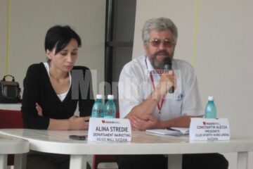Alina Stredie, Departament Marketing Iulius Mall Suceava, și Constantin Alecsa, președinte Club Sportiv Nord Arena Suceava