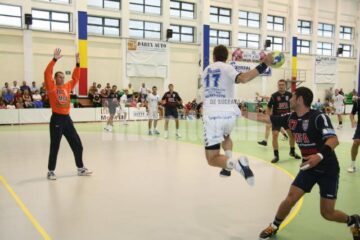 Handbal: Universitatea a câștigat trofeul memorial „Mihai Mironiuc”