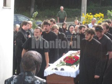 Flori, lacrimi și doliu în familia Mihoc