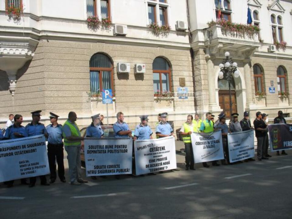 Sindicaliștii din cadrul SNPPC Suceava vor picheta Prefectura Suceava zilnic, câte două ore, până în data de 21 august 2009