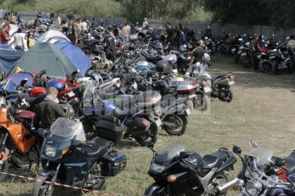 Mulți participanți la Bukowina Motor Show
