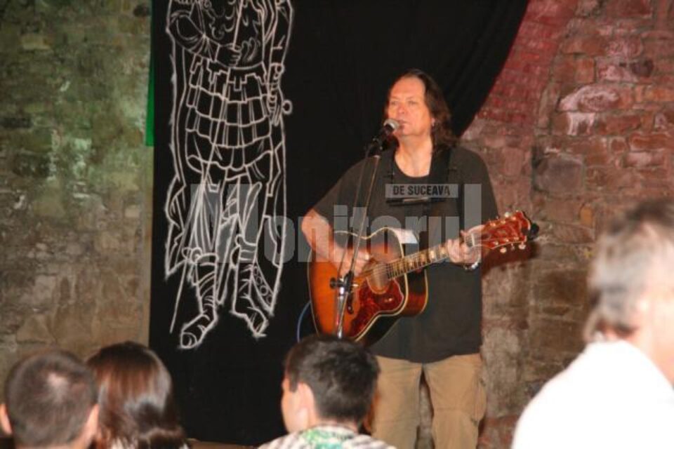 Blues, old rock și country: Terry Lee Burns, concert extraordinar în Cetatea de Scaun