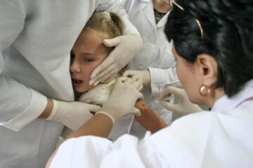 Rateul campaniei de vaccinare din 2008, cauzat de proasta informare a părinților Foto: MEDIAFAX
