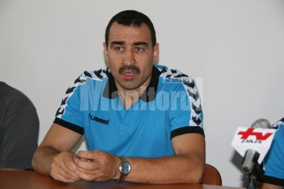 Handbal: Universitatea pierde la opt goluri în fața Târgu Jiului