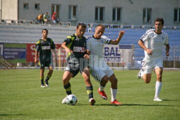 Fotbal Club Cetatea: Primul meci pe Areni, prima înfrângere