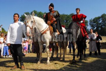 Scene de istorie: Călătorie în trecut, printre domnițe și cavaleri, la Curtea lui Ștefan cel Mare