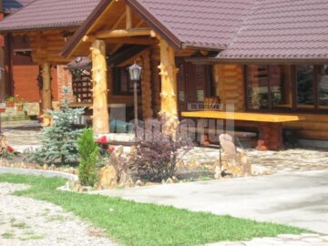 Eficiență: Mălini a scos lipitorile bugetare și urcă spre stațiune turistică