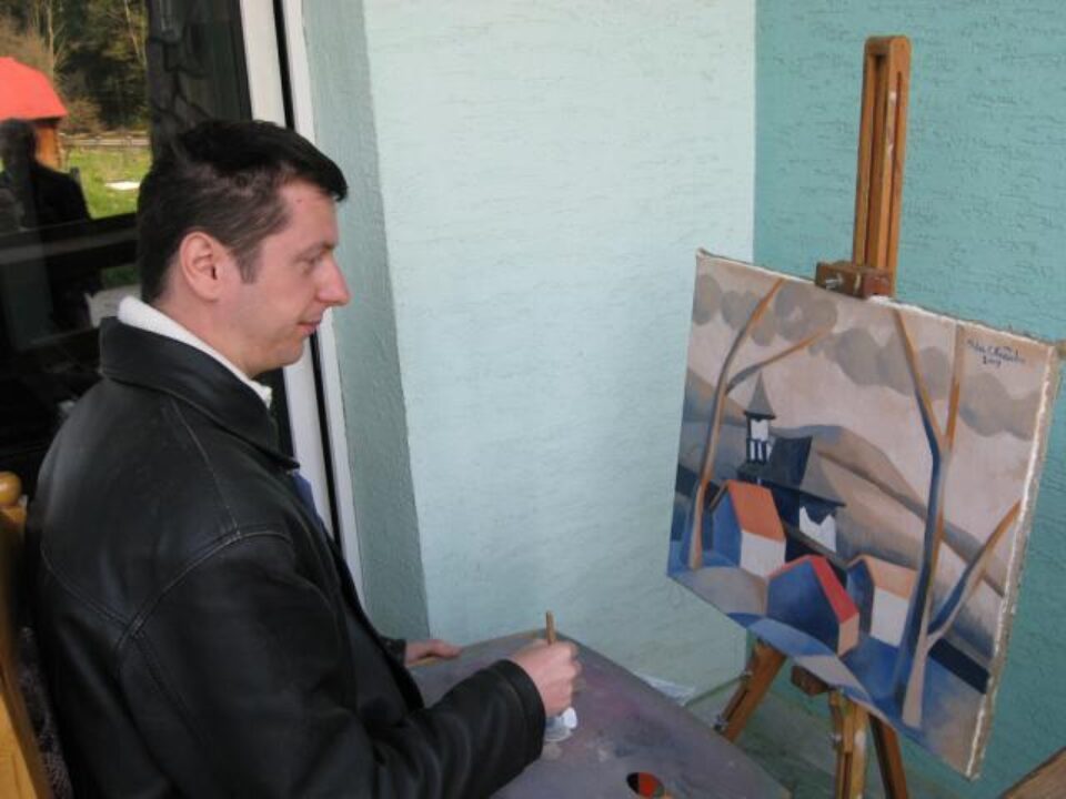 Cel mai tânăr membru al Uniunii Artiștilor Plastici, filiala Suceava, pictorul Cătălin Chifan