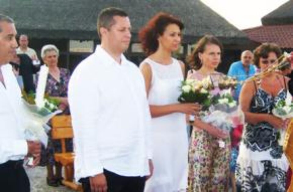 Adriana Pădureț: „Mi s-a îndeplinit un vis, să mă căsătoresc la malul mării”
