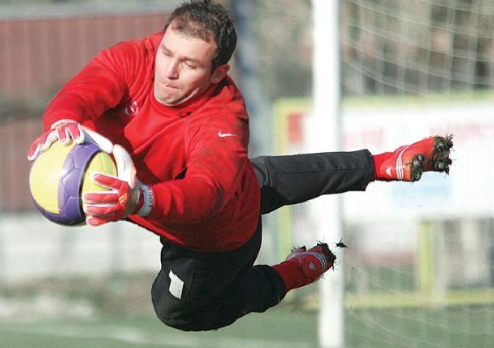 Transfer: Lobonț a semnat cu AS Roma