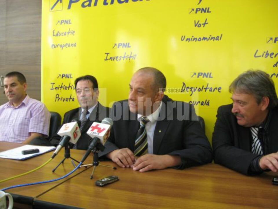 Liberalii suceveni se înghesuie la funcțiile din partid