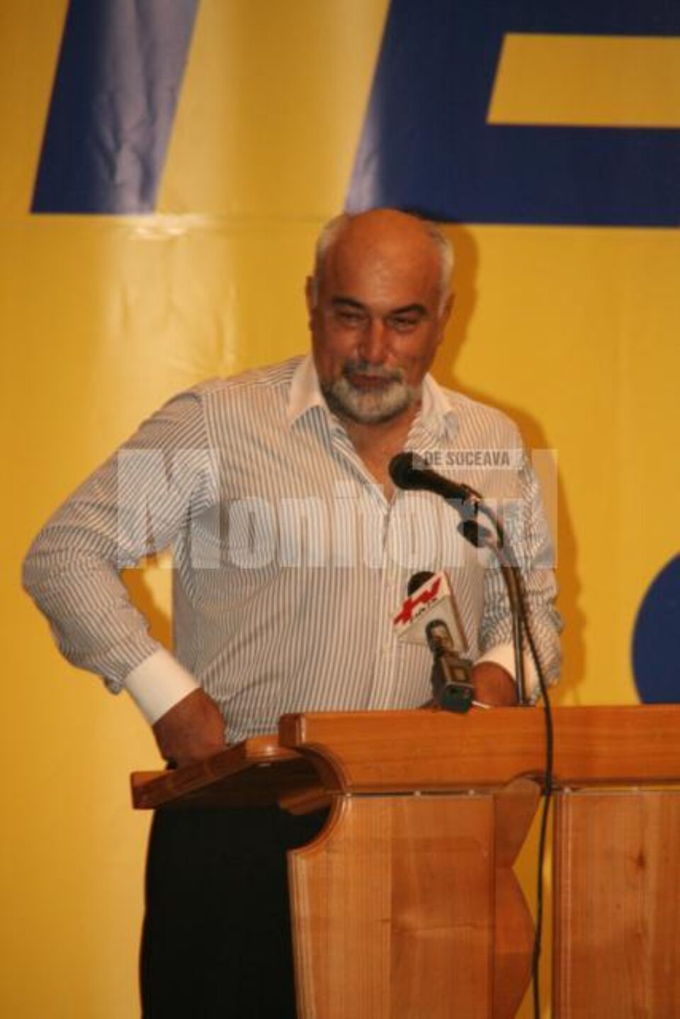 Varujan Vosganian: „În județe nu se mișcă nici o bidinea”