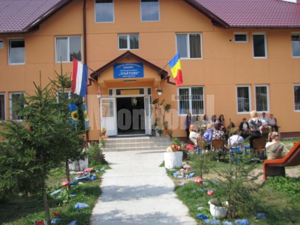 Centrul „Visătorii” a fost refăcut după incendiul din luna mai