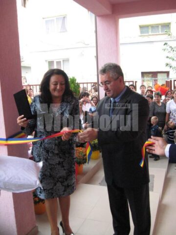 Tur de forță: Ion Lungu, prezent la începerea anului școlar în toate cartierele Sucevei