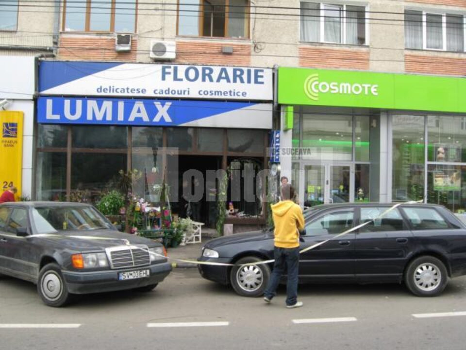 Incendiu la magazinul Lumiax, din cauza unei reclame luminoase
