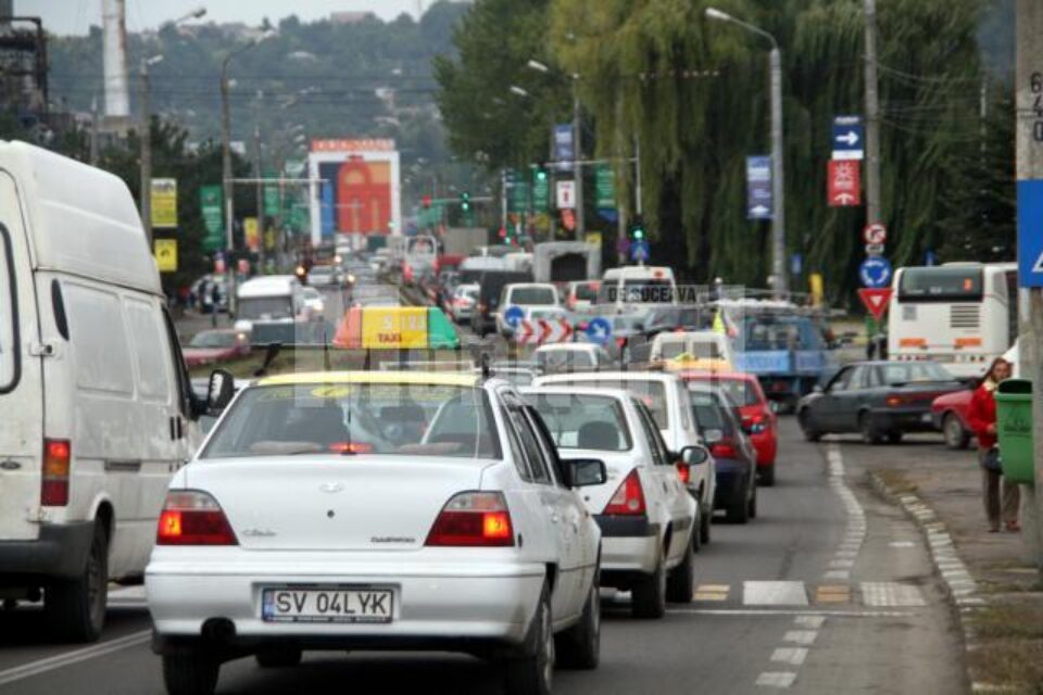 Începerea lucrărilor de înlocuire a conductei de apă potabilă și pe al doilea tronson de pe Calea Unirii a fost amânată până marți