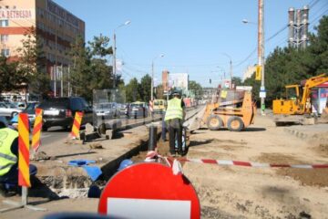 Calea Unirii, închisă pe un sens de circulație, de la Bazar până la podul CFR