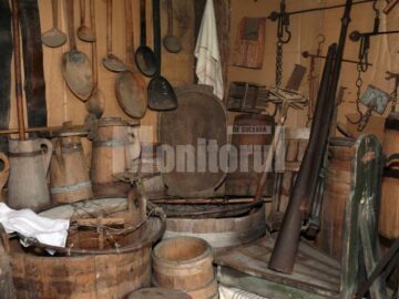 Câmpulung: Muzeul Satului, la Capul Satului