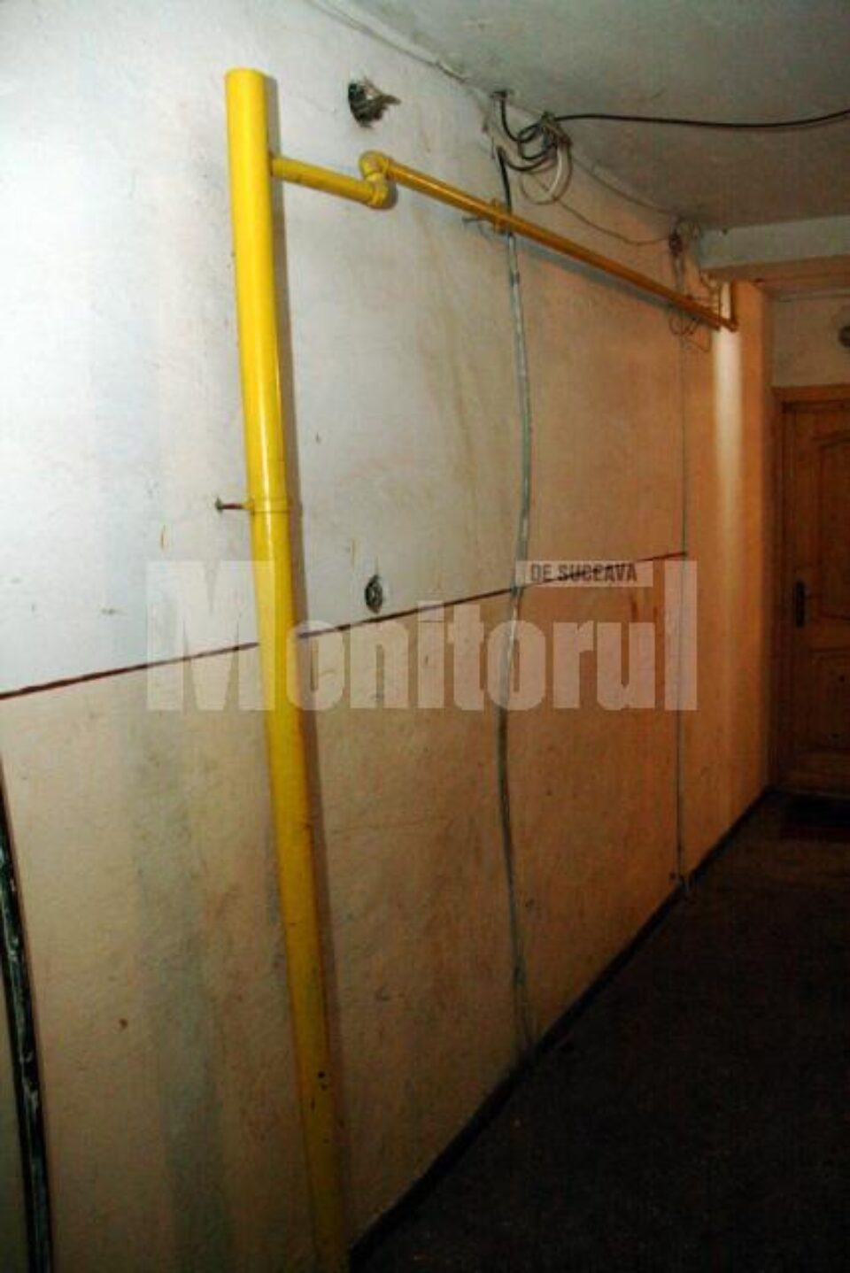 Teava de gaz pentru care se cere o chirie lunara de 860 de lei