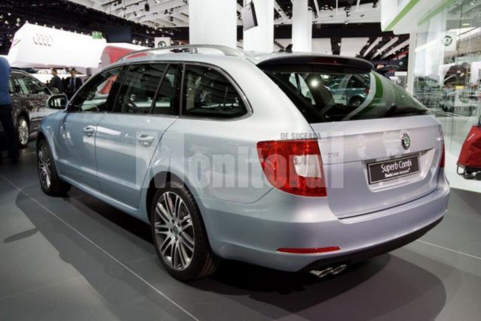 Skoda Superb Combi