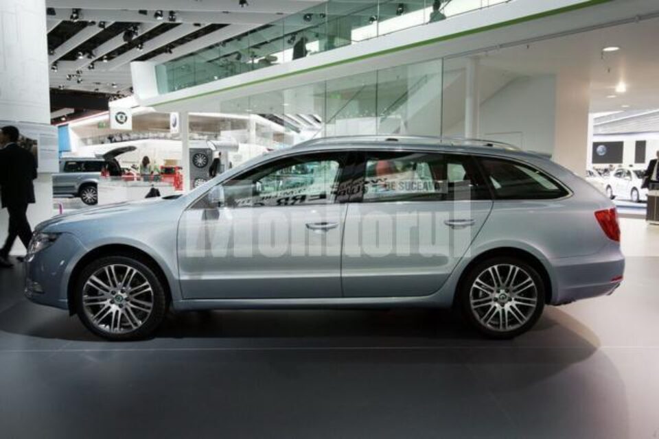 Skoda Superb Combi
